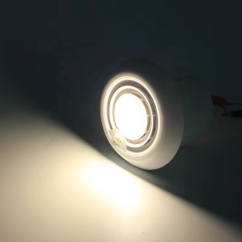 estractor con luz casa rodante (6)